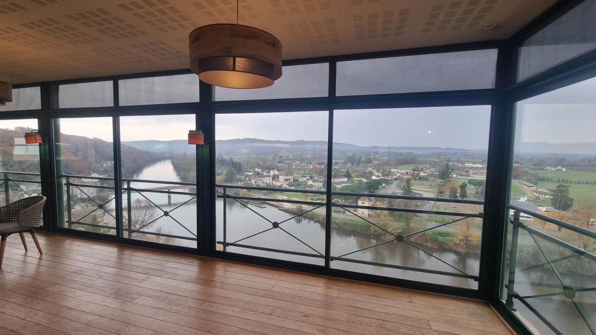 Centre Yoga Bellevue Hotell Puy-lʼÉvêque Eksteriør bilde