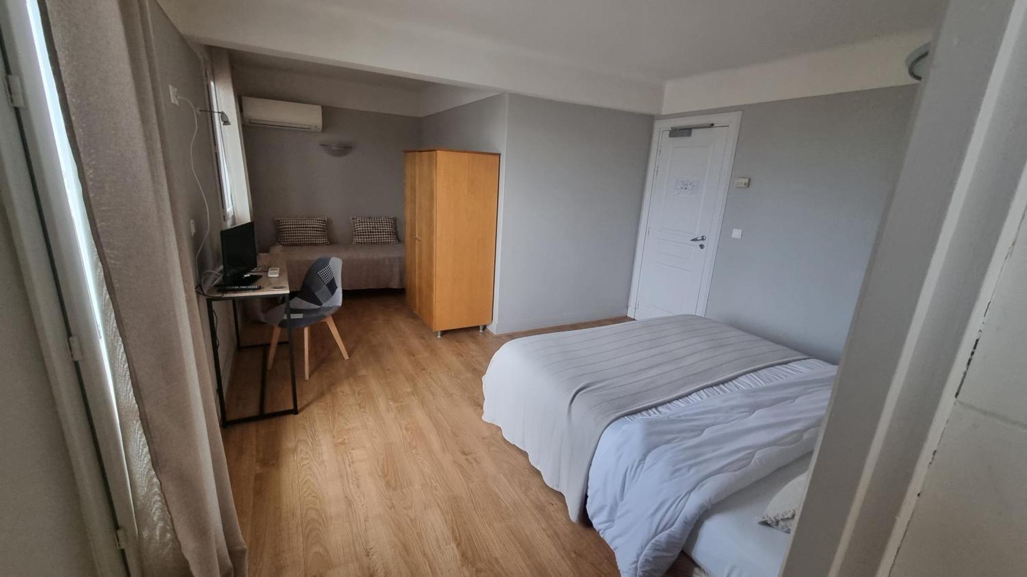 Centre Yoga Bellevue Hotell Puy-lʼÉvêque Eksteriør bilde